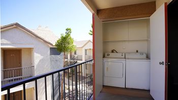 In-unit washer & dryer (in select homes)